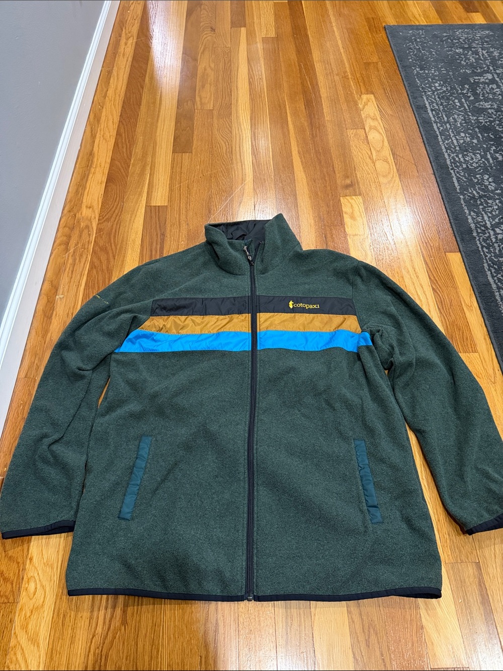 Cotopaxi fleece zip up